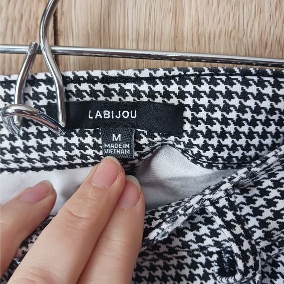Labijou Houndstooth Stacked Rouched Pants Size Medium - Picture 6 of 10